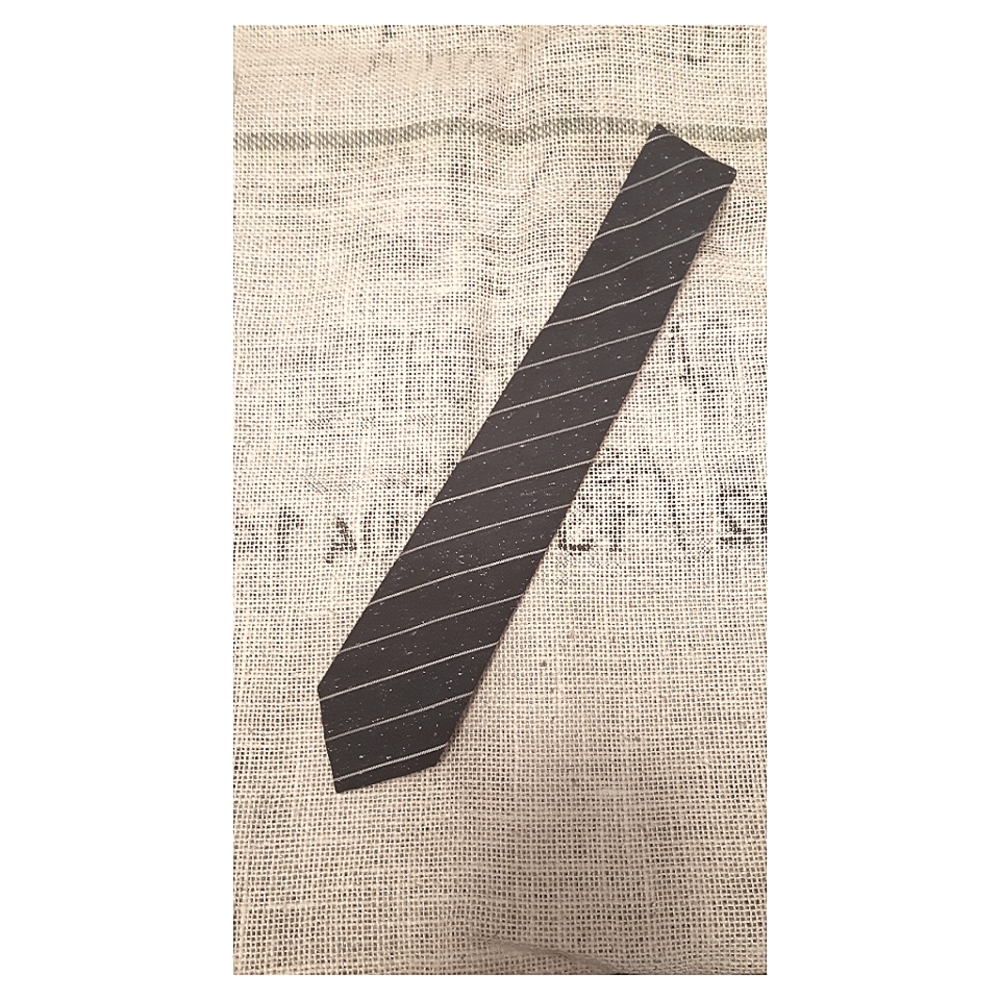 MASSIMO DUTTI • MULBERRY SILK WOOL TIE